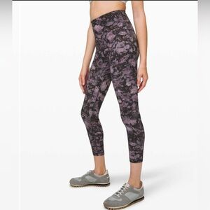 Lululemon Align Leggings 25"  Inseam Purple / Gray Floral Illusion Ice Size 4